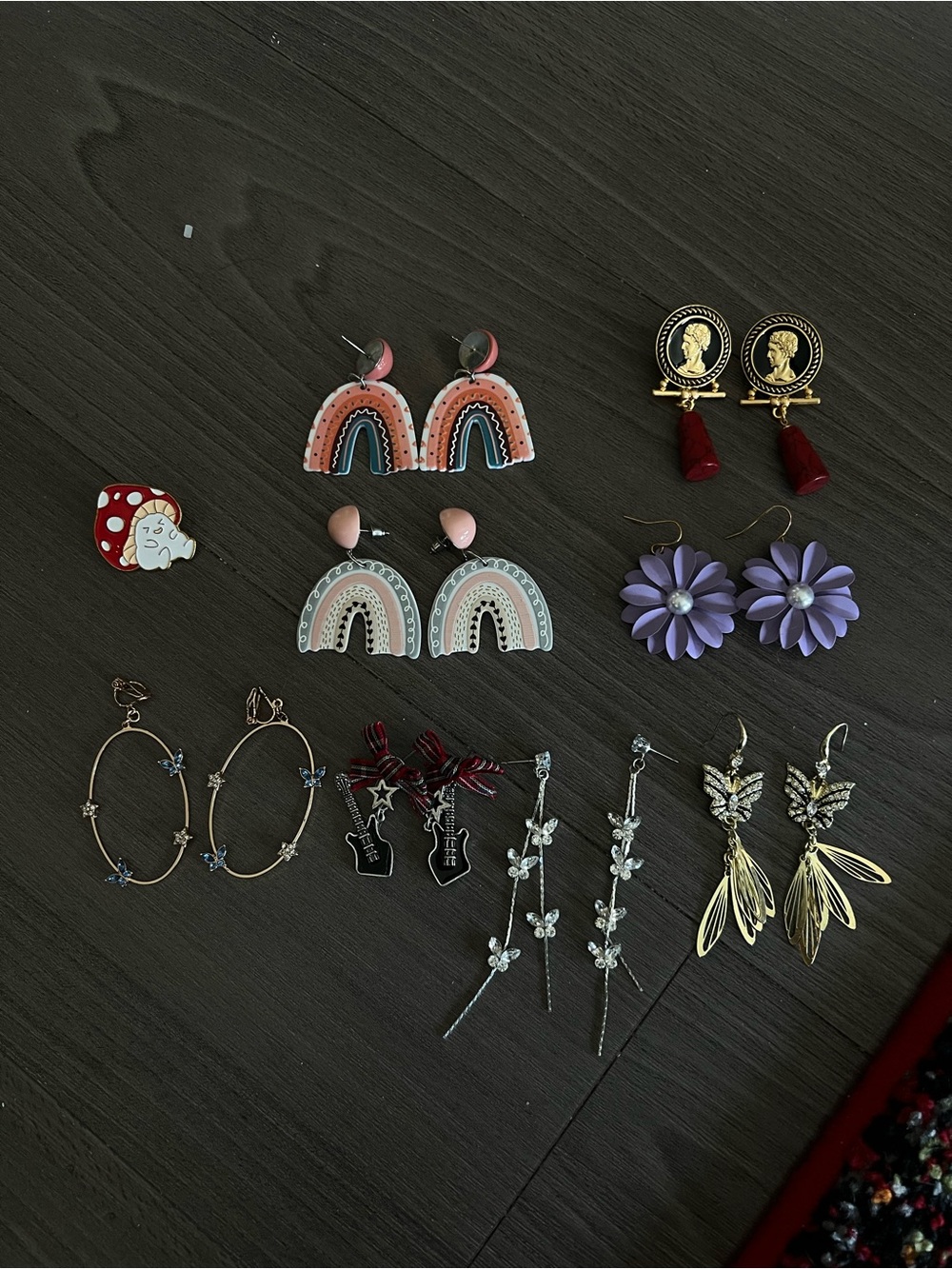 8 Pretty Earrings